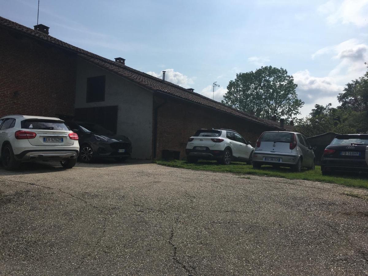 Capriglio B&B Cascina Dei Levrieri מראה חיצוני תמונה