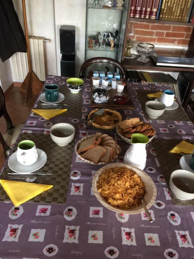 Capriglio B&B Cascina Dei Levrieri מראה חיצוני תמונה