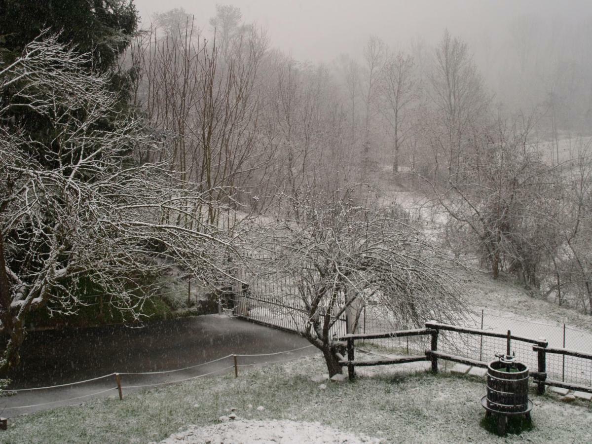 Capriglio B&B Cascina Dei Levrieri מראה חיצוני תמונה